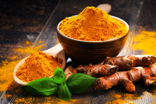 Turmeric (Curcuma longa)